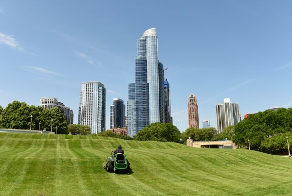 Cost of Corporate Lawn Mowing in Covington