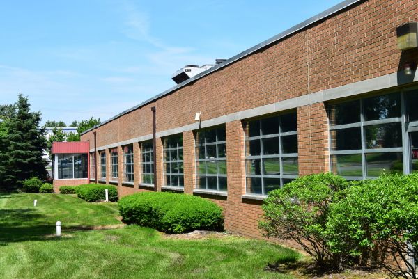 Cost of Corporate Lawn Maintenance in Covington